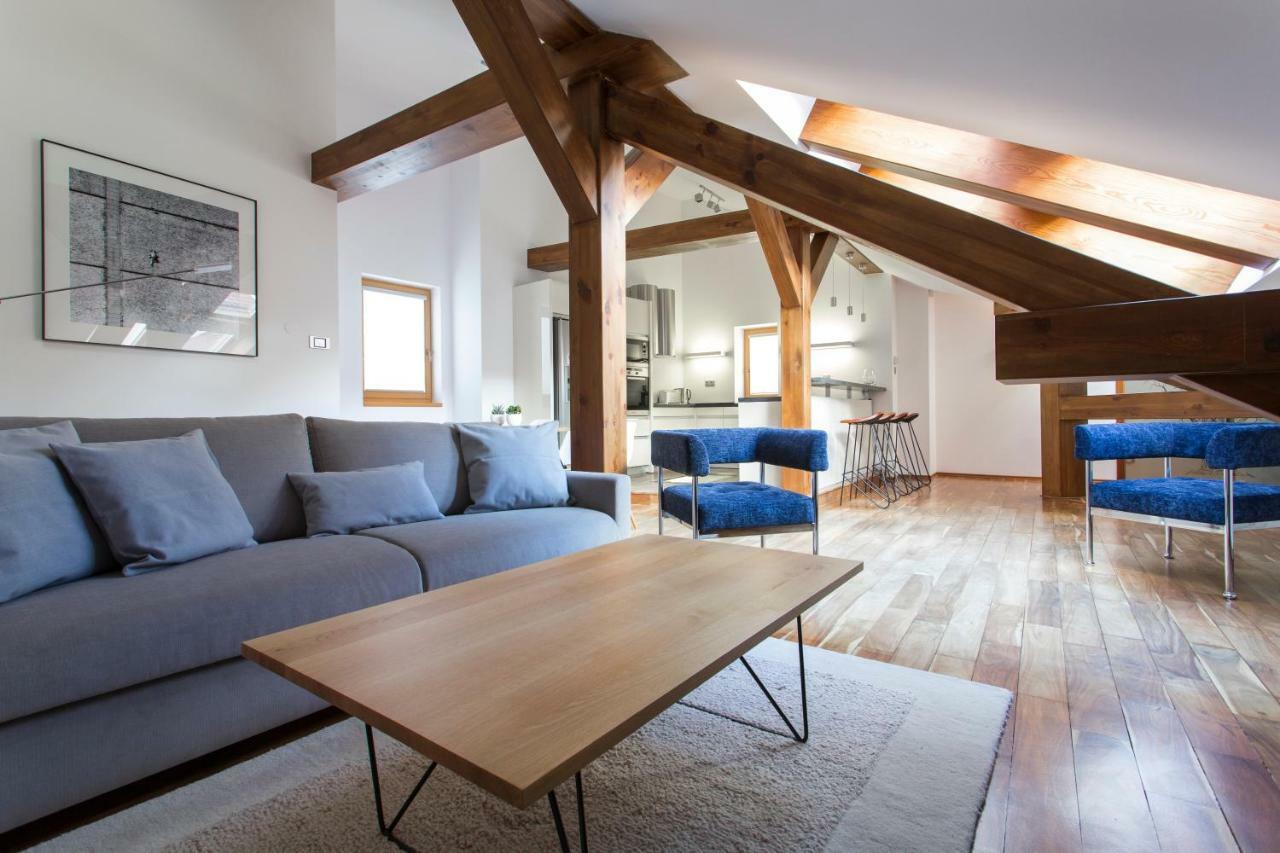 Attic Apartment Прага Экстерьер фото